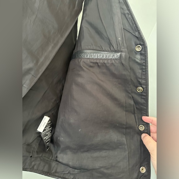 Harley Davidson Motorcycle Size Vest Large Black Genuine Leather Snap Front - Picture 5 of 15